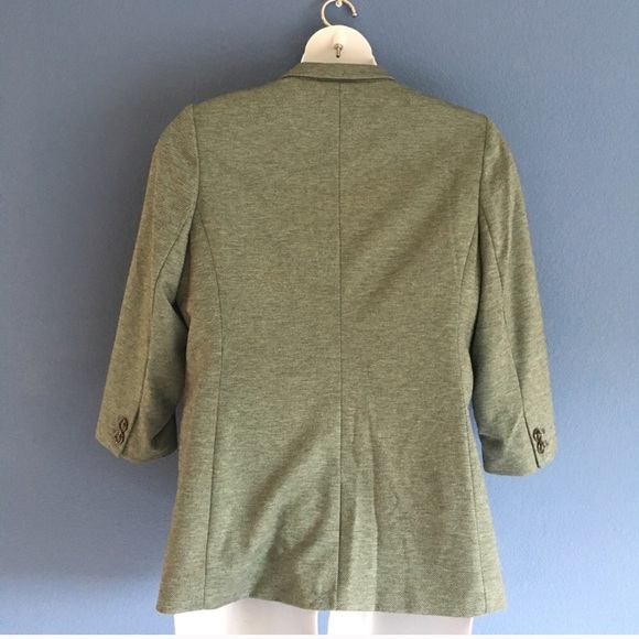 🆕 The Limited Green Blazer - Picture 3 of 5